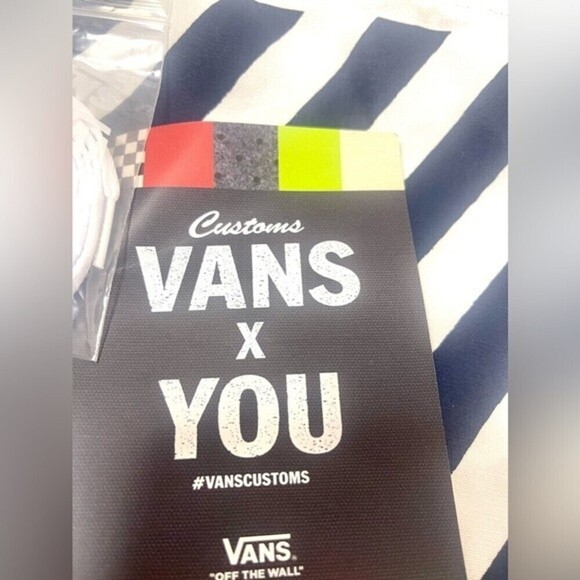 Vans Old School Custom Shoes New Size 8 Women with Extra Laces - Picture 5 of 12